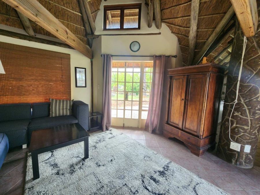 5 Bedroom Property for Sale in Oranjeville Free State